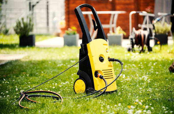 Best Gutter Cleaning and Brightening in Lake Summerset, IL